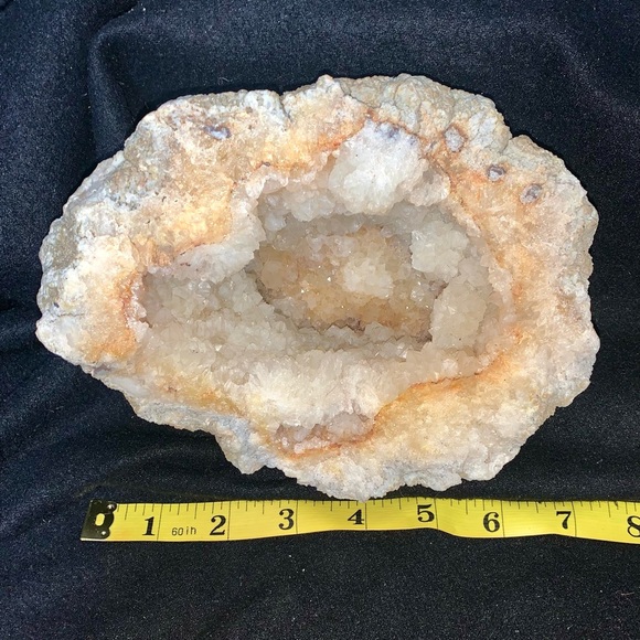 🔥Natural Quartz Geode / Druzy Crystal Pocket – 5 lb Chunk